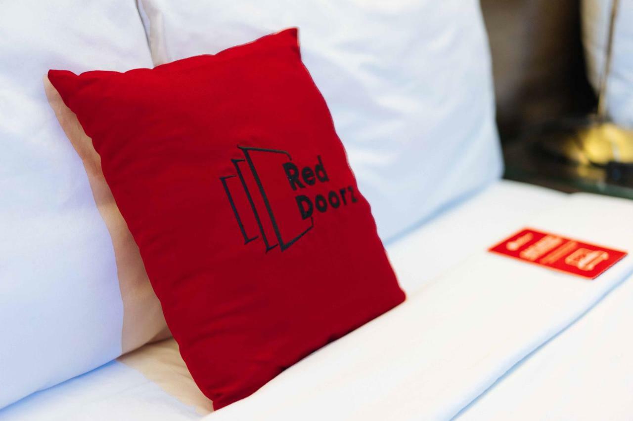 Reddoorz Premium @ Cityland Tagaytay 2 Tagaytay City Bagian luar foto